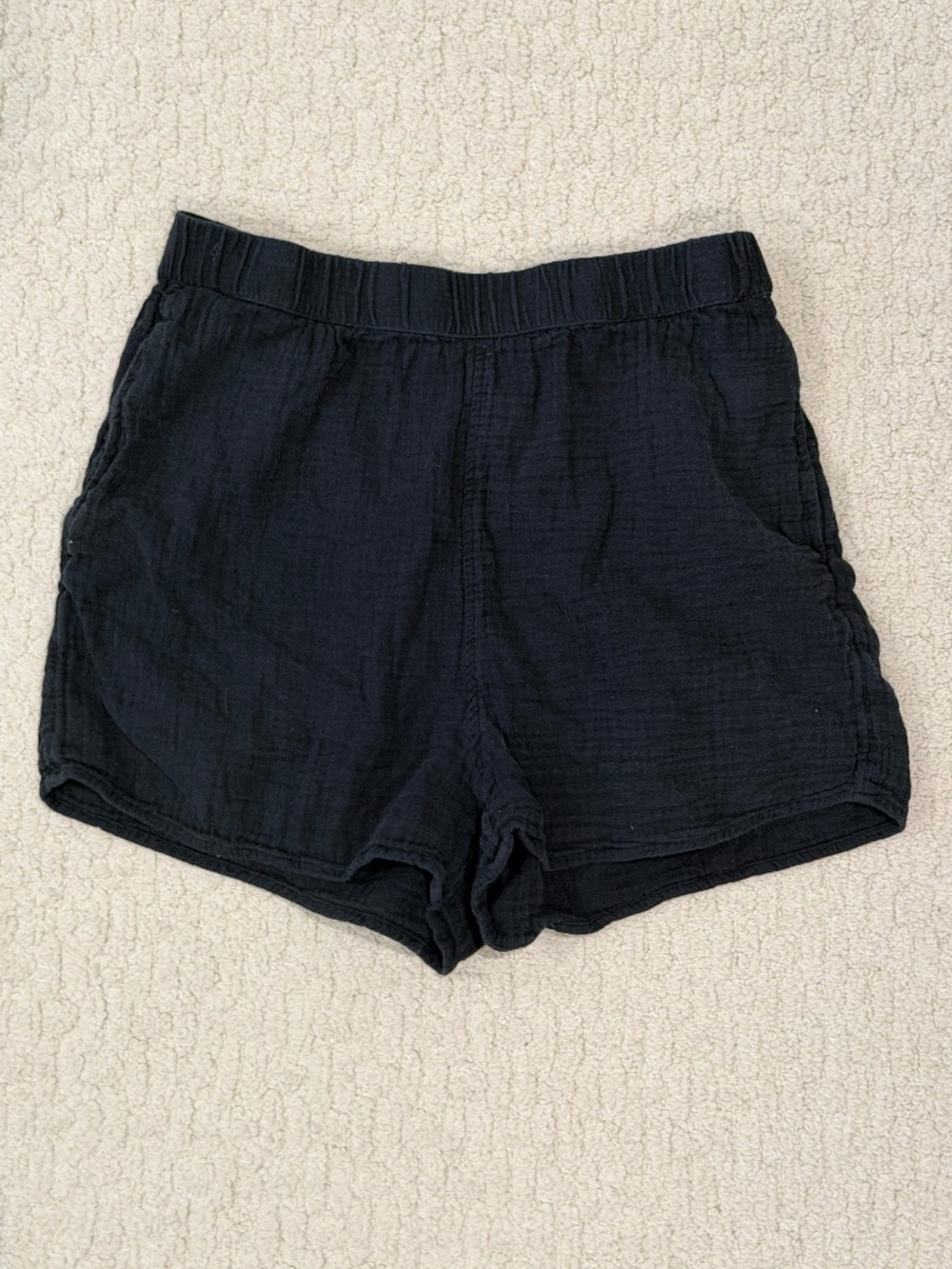 Universal Thread Black Pull On Shorts Size Small